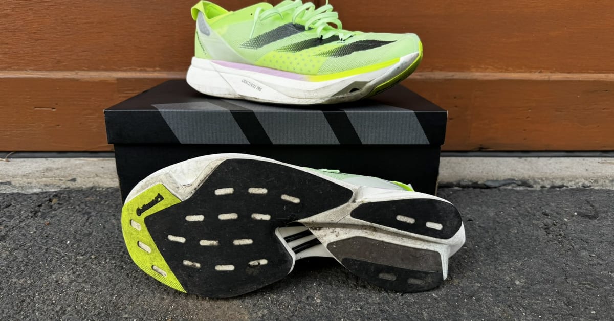 Adizero adios pro vs nike sales vaporfly