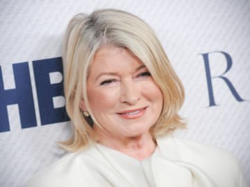Martha Stewart Turns Heads With Comment About Glen… 