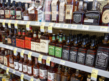 The whiskey, with its oaky and spicy flavors, conjures up scenes of a bonfire under the stars.