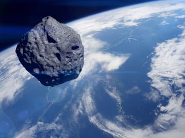 Scientists Say Fireball-Causing Asteroid Narrowly Missed… 