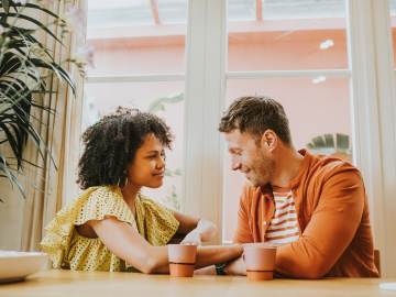 Professional Dating Coach Reveals 