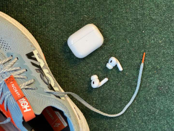 New Apple AirPods Pro Could Be Coming Very… 