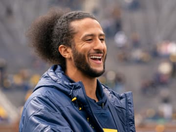 Colin Kaepernick Speaks Out After Attending the Met… 