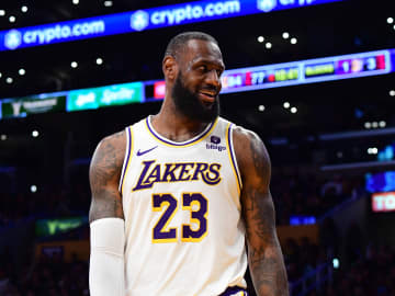 LeBron Leaning One Way With His NBA Future:… 