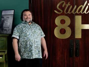 Bill Burr Randomly Spotted in ‘SNL’ Audience During Jack Black’s Epic… 