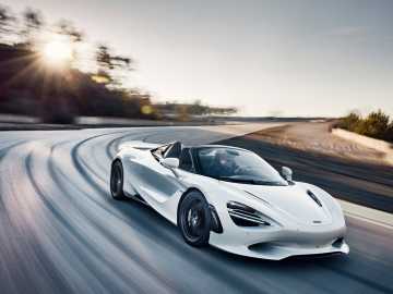 First Drive: 2025 McLaren 750S Spider Is the Ultimate… 