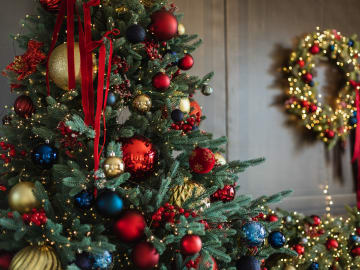 Christmas Decorations May Be Impossible to Find This… 