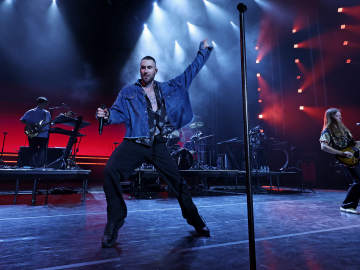 Adam Levine Feared 1 Song Would End His… 