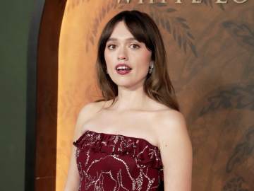 Upset Aimee Lou Wood Has 2 Words to Describe ‘SNL’… 