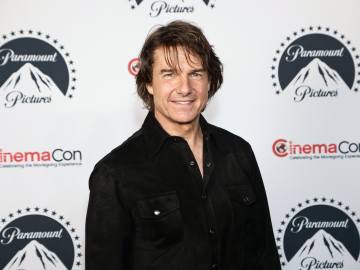 Tom Cruise Dating Rumors Hit Fever Pitch as He Arrives in London With Ben Affleck