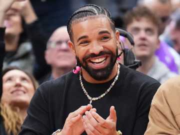 Drake Tells Incredible Dana White Story: 