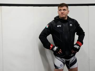 UFC Star Shares Heartbreaking Post on Family… 