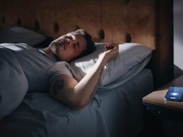 Sleeping in This Position Could Improve Your Muscle Recovery Overnight… 