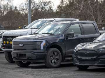 Ford Announces Major Vehicle Recall of 148,000 Trucks &… 