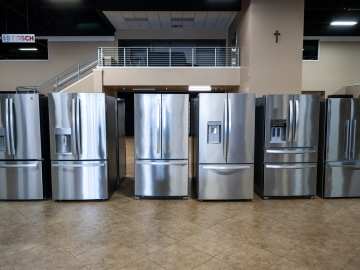 Bizarre Viral Video Shows Man Carrying Refrigerator on His… 