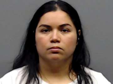 Mother Arrested for Allegedly Disturbing Move at 5th Grade… 