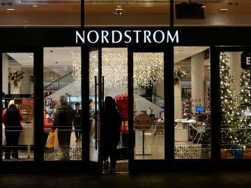 Popular Retailer Makes Surprise Decision on Customer Loyalty… 