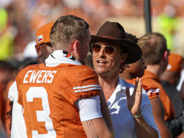 Matthew McConaughey Sends Clear Message to Quinn Ewers After Draft… 
