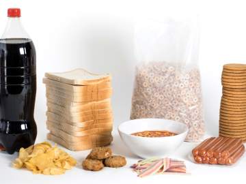 Your Favorite Convenience Foods Might Be Killing You, Study… 
