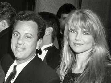 Christie Brinkley Reveals Billy Joel Story She Almost Left Out of… 