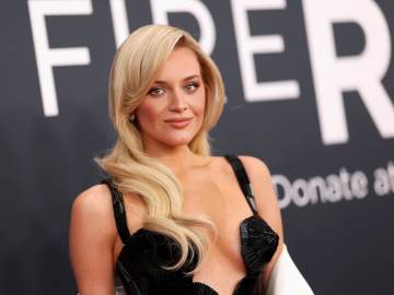 Kelsea Ballerini Calls Out Fans Over One Troubling… 