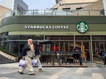 Starbucks Announces Decision on Drink Prices in… 
