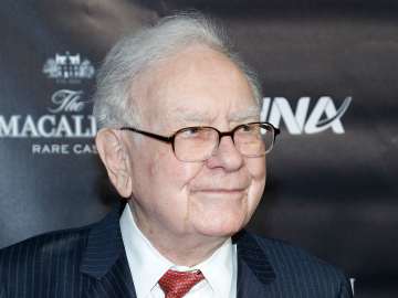 Warren Buffett Retires, But Not Before Delivering a Powerful Message to the Nation… 