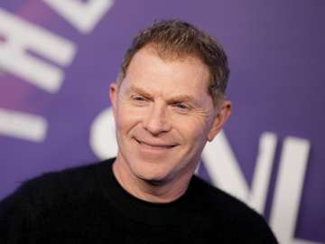 Bobby Flay Spotted With New Girlfriend at Kentucky… 