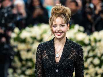 What Lisa’s Viral Met Gala Look Actually… 