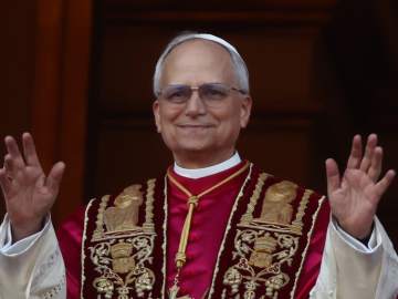 New Pope Leo XIV Has 5 Words for the… 