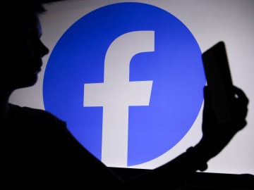 Facebook Users Are Freaking Out Over Mass Demonetization… 