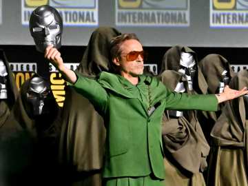 Robert Downey Jr. Posts Photo on 