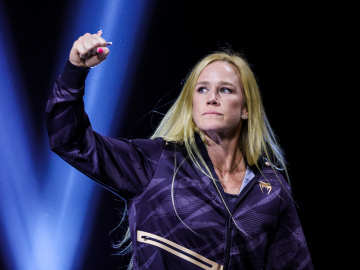 Holly Holm Signs With Jake Paul’s Promotion for Surprise… 