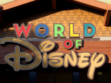 Disney World Announces Custom ’Costumes