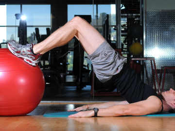 Dead Butt Syndrome Is Real—and It’s Ruining Your… 