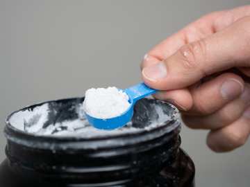 This Common Supplement Shows Early Potential in Alzheimer’s Treatment… 
