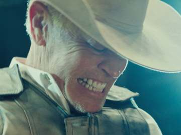 Known For Playing Villains, Neal McDonough Says Men Need… 