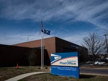 Is the Post Office Open on Memorial Day… 