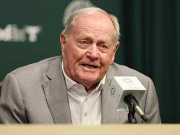 Jack Nicklaus Makes His Thoughts on Rory McIlroy Very… 