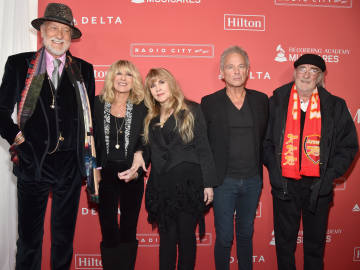 Fleetwood Mac Reunion Hopes Ignite After Rocker