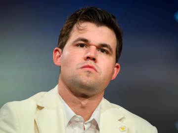 Magnus Carlsen Posted 6-Word Message Before His Shocking… 