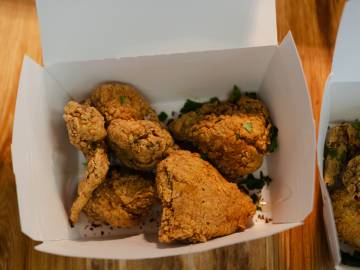 Fast-Growing Restaurant Chain Golden Chick Announces New Location. With Major… 