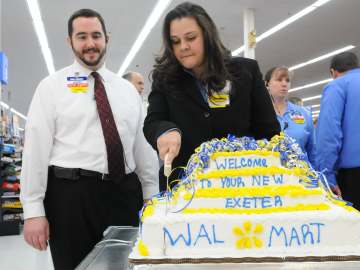 Why Walmart’s Cake Artists Are Winning Over… 