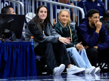 Caitlin Clark Refused to Sign Chicago Sky Fan
