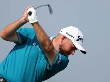 Shane Lowry Throws Microphone During U.S. Open… 