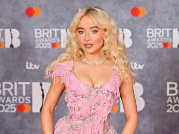 Sabrina Carpenter Fires Back at Critics Who Say She Only Sings About… 