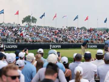 U.S. Open Sends Weather Warning to Fans Before Round… 