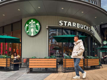 Starbucks CEO Admits Major Misstep as Company Unveils Big… 