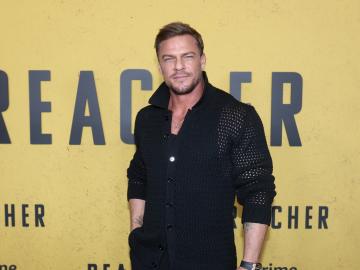 Reacher’s Alan Ritchson Shares the Exact Arm Workout Behind His Jacked… 