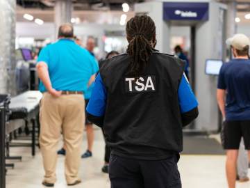 TSA Just Banned These 7 Surprising Snacks From Carry-On… 